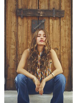 ティーシェル(TIECHEL) ウェーブ