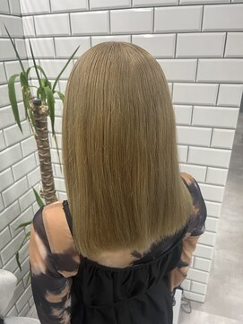 ネウィ 赤羽(newi) ブリーチ１回ミルクティーベージュ