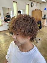 エクリュ(eKuryu)&nbsp;波打ちウェーブツイストスパイラルミックスパーマ