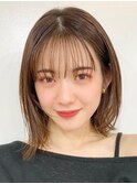 斜めバング/シルキーベージュ/ブラントカット[渋谷駅]