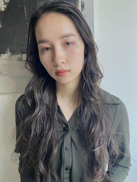 フィグバイアルテフィーチェ(fig by artefice) ナチュラルウェーブヘア