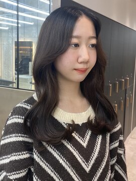 ロンドアジュール 横浜(Lond azur) 韓国ヘアなら黒髪が可愛い！くびれ