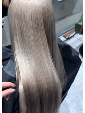 モニカ(MONIQA) ミルクティーグレージュ