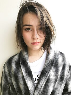 リグリー(regree) 大人ショートボブひし形ショートオリーブグレージュミニボブ