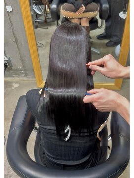 ララク(RARAQ) 美髪矯正/酸性ストレート/髪質改善ヘアエステ