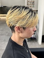 ヒュイル バイ ニアウ(Hwyl by Niau)&nbsp;メンズカットパーマフェザーパーマ刈り上げナチュラルショート