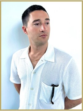 ジジバイワースホワイル(jiji by WORTH WHILE) 外国人風パーマウルフカルマパーマベリーショートダークアッシュ