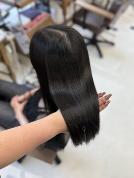 ハピネス 梅田茶屋町店(HAPPINESS) 韓国ヘア/レイヤーカット/ブリーチなし/髪質改善トリートメント