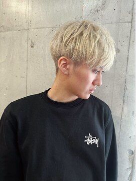 ムード(mood) メンズカット/メンズショート/ブロンド/ハイトーン/ブリーチ