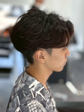 ニアウ 高崎店(Niau) MEN’S HAIR/サーフカール/刈り上げセンターパート/群馬高崎