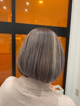 ナーディ バイ ミルボン(NERDy by milbon) 白髪があってもできる、グレージュカラー