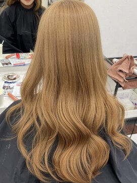 アイトーキョーエス 渋谷(AI TOKYO S) ブリーチなしダブルカラーヘーゼルベージュロングレイヤー渋谷