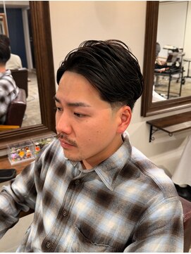 メゾンフォーメン 心斎橋店(Maison for men) サイドパート　テーパーフェード　七三スタイル