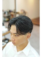 ブリードトウキョウ 亀戸店(BRYD TOKYO) 刈り上げフェードセンターパートニュアンスパーマ曲がる縮毛矯正