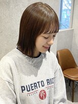 ラミエバイメルト 下北沢(lamie by melt)&nbsp;花田切りっぱなしボブグレージュブリーチなしカラー下北沢顔周り