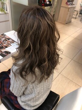 モードケイズエミュー(MODE K's eau) エミューカラーコレクション♪