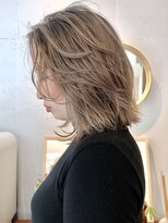 ワール(whirl.)&nbsp;切りっぱなしロブにちょっぴりレイヤー☆