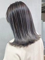 アイティー バイ アルバム 中野店(IT by ALBUM) ホワイトシルバー_ボブルフピンクベージュ_ba308882