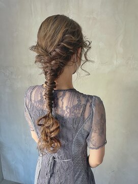 ウィロウ(WILLOW) 2022SS/ hairmakeWILLOW　編みおろし01