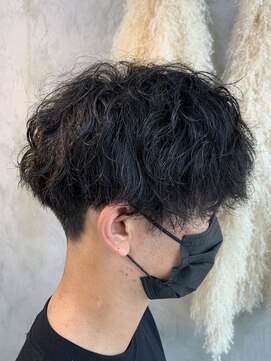 フリーダムメルシー(freedom Merci) ■メンズ波巻きパーマ