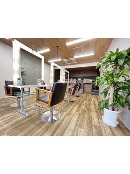 【駐車場有】お子様同伴OKなので毎日忙しいママにおすすめ◎通いやすい価格で“綺麗”をサポート♪