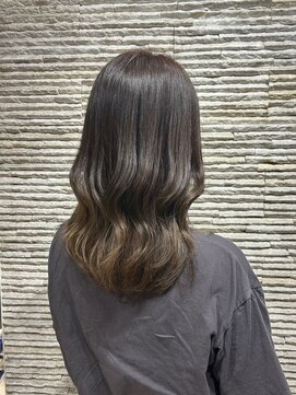 ビス フルール 日暮里店(Vis fleur) 大人美人艶カラーベージュ小顔カット透明感レイヤーロング