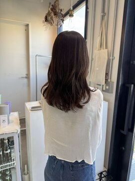 ロカ 表参道(loka) 小顔レイヤー[表参道/ブリーチ/ハイライト]Mai