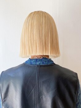 ザ ドッツ(THE DOTS)の写真/カット+カラー¥7980＊ブリーチやダブルカラーもダメージレスに透明感たっぷり*受賞歴多数の実力派の美容院