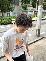 シツ(situ) 癖毛風パーマ
