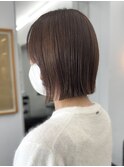 20代30代切りっぱなしボブタッセルボブ顔周りレイヤーオリーブ
