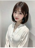 earthショートレイヤーボブミルクティー丸みショートボブ