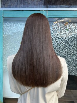 ヘアーデザインフアリ(Hair design fuari)の写真/【マンツーマン】相談のしやすさを大切に☆あなたらしさを活かしたスタイルを、専属担当が丁寧に形にします