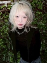 ネハス(nehus.)&nbsp;ハッシュカット/レイヤーカット/ブリーチ/ウルフカット/原宿