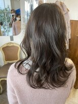 アミュレ(Amule)&nbsp;大人のツヤグレージュ色が長持ちするカラー　梅ヶ丘ヘアサロン