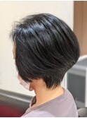 ショートボブ