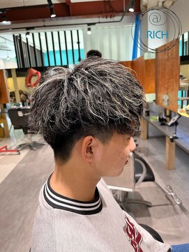 アットリッチ(@RICH) マッシュ×ハイライト