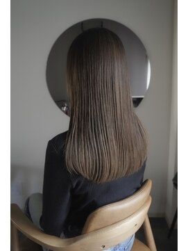 ニード(need) ベージュミディアム