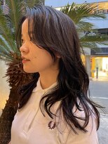 ブクレット(Bouclettes)&nbsp;心斎橋　レイヤースタイル　くびれヘア