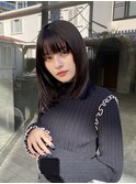 ストレート韓国レイヤーカット ミディアムヘア 暗髪 イメチェン