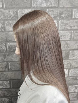 レヴール サロン ルート(reveul salon route) ベージュカラー