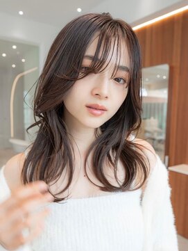 アンスリウム 吹田(Anthurium) ミディアムレイヤー/大人可愛い/髪質改善/シースルーバング