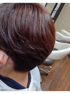 ヘア リープ(hair leibz.co) ベリーピンク30代/40代/50代