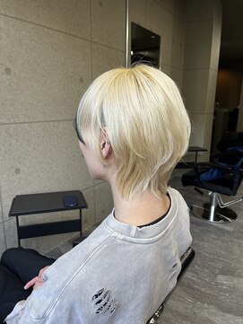 リベル(libel.) 10代/20代/ホワイトブロンド/ウルフカット