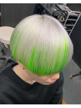 ゾーマ(ZOUMA) ホワイトカラー