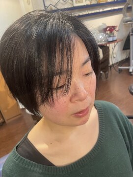 ヴァンセン(vincennes) 長め前髪ショート