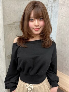 アロ 大阪梅田(alo) 【momoa】レイヤーカット×ミルクティーブラウン《レイヤー》