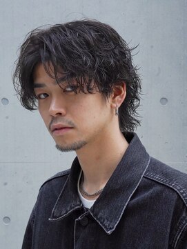 フィフスパーク(fifth PARK) シャドウパーマのセンターパートウルフで小顔見え◎