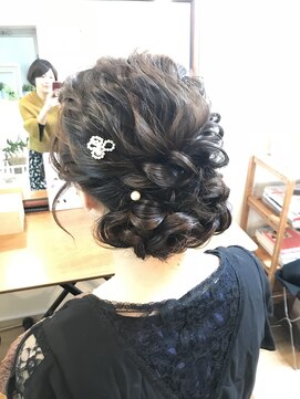 ロカット サロン(Roquat Salon) もこもこアップアレンジ【ヘアアレンジ　立川南口/立川/八王子】