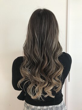 美フレイヤ(FREYJA) バレイヤージュ