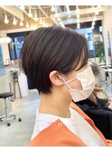 耳掛けマッシュショート